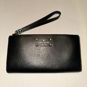 Kate Spade Wristlet Wallet